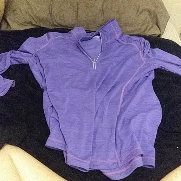 Workout Sweater - Picture 1 of 2